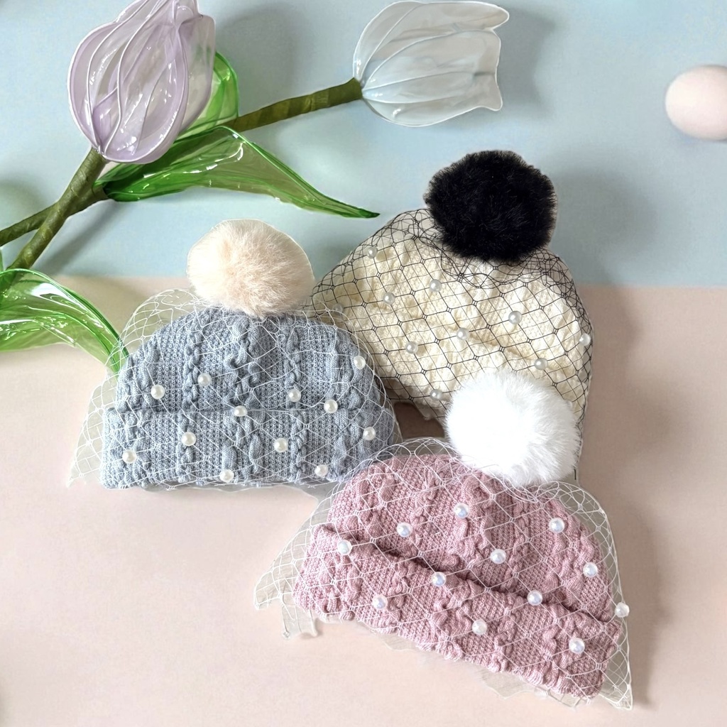 Veil beanie