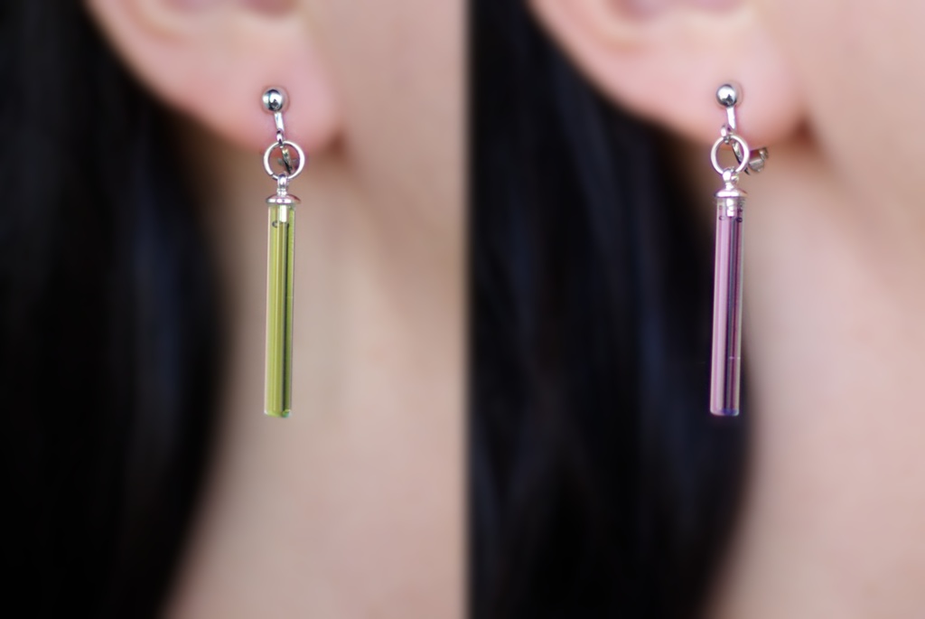 双子元素のイヤリング(Pr, Nd)