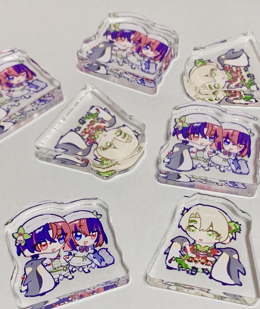 リュアルミニ自立アクスタ
