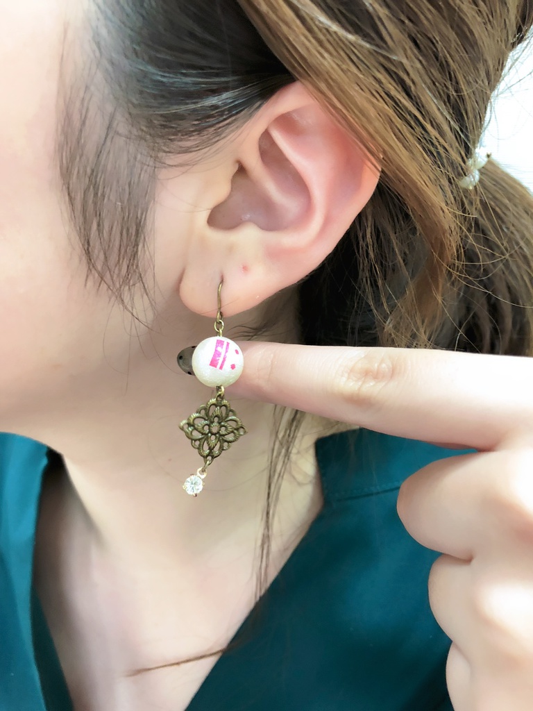 Re:valeイメージピアス・イヤリング