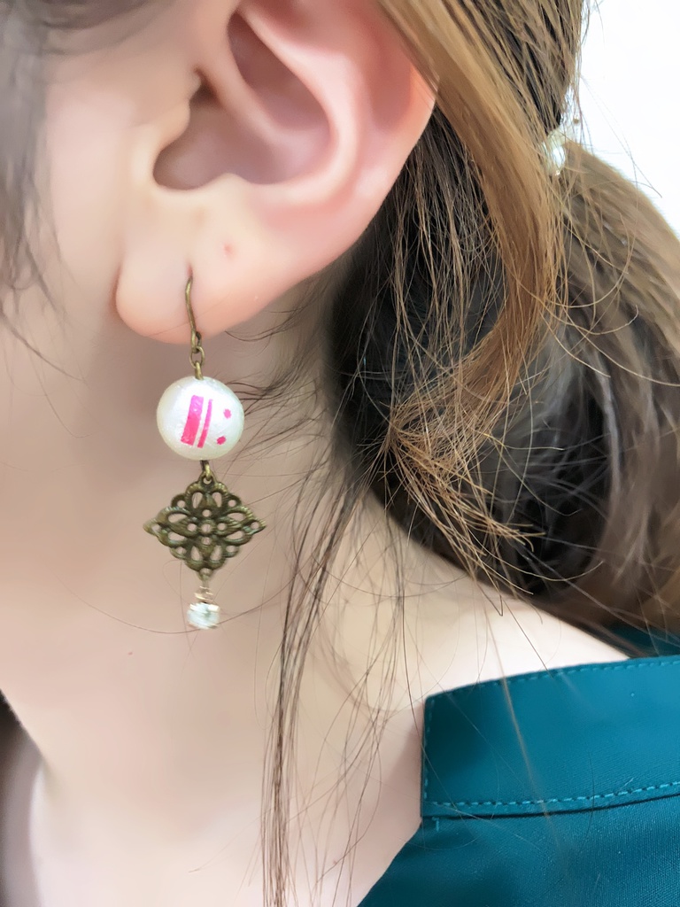 Re:valeイメージピアス・イヤリング