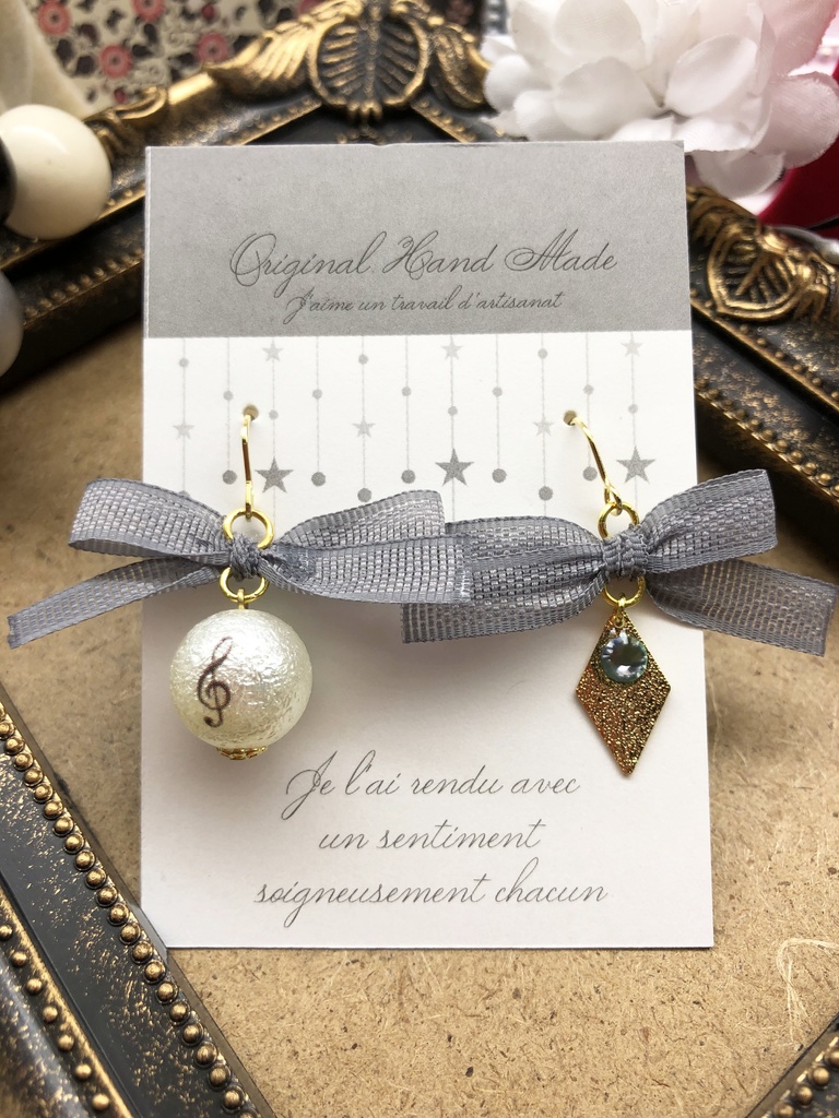 TRIGGER Re:vale ワンダーランド イヤリングorピアス