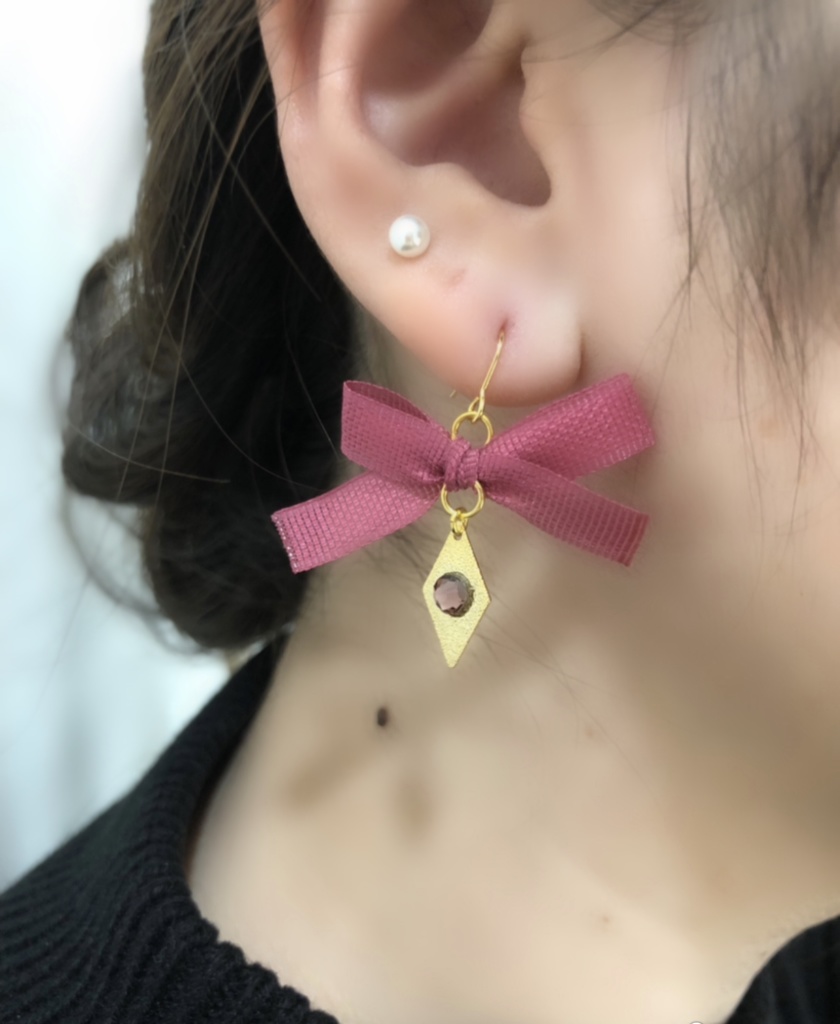 TRIGGER Re:vale ワンダーランド イヤリングorピアス