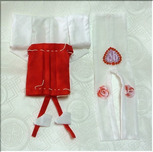 オビツ11、ねんどろいどサイズ 巫女風衣装