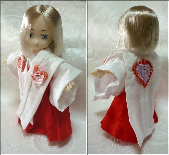 オビツ11、ねんどろいどサイズ 巫女風衣装