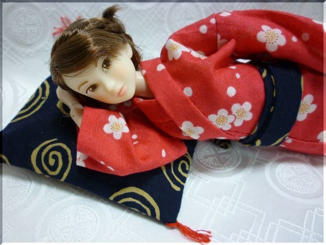 1/6ドール、27センチドール用 はんてんセット 赤地梅柄/白地紫猫柄