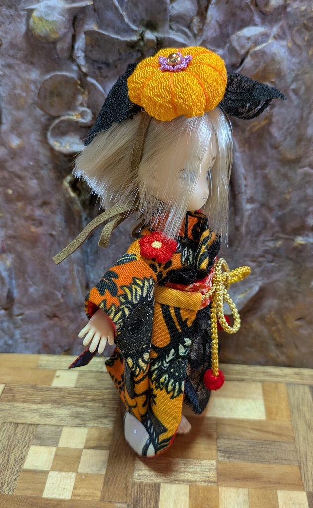 オビツ11·ねんどろいどサイズ　ハロウィン着物ドレス