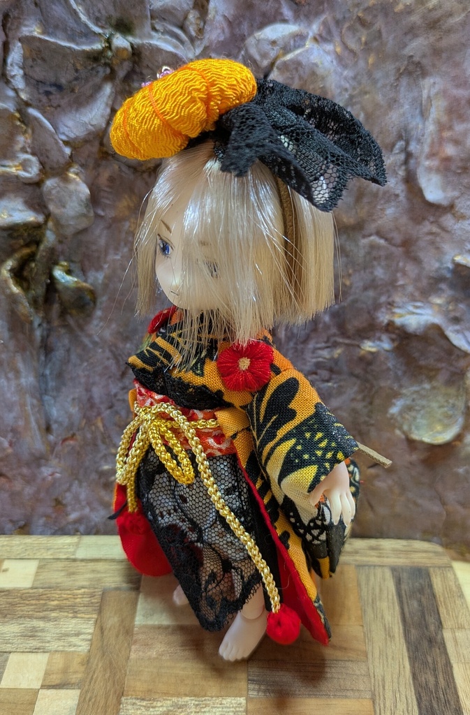 オビツ11·ねんどろいどサイズ　ハロウィン着物ドレス