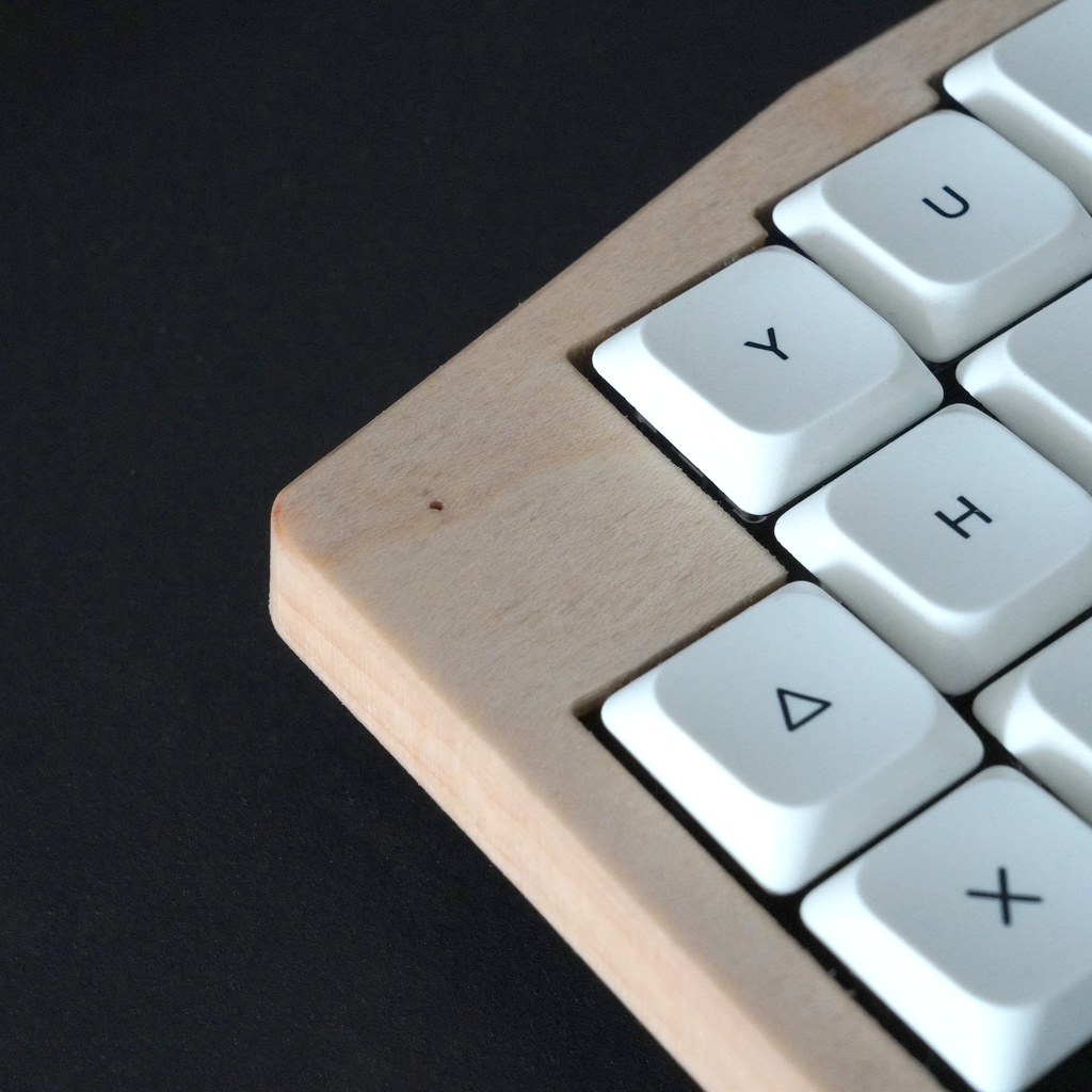 roBa Low-Profile 木製ケース