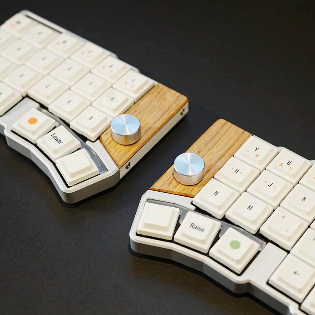 Cornix LP木製マイコンカバー