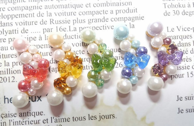 パールとリボンのイヤーカフ