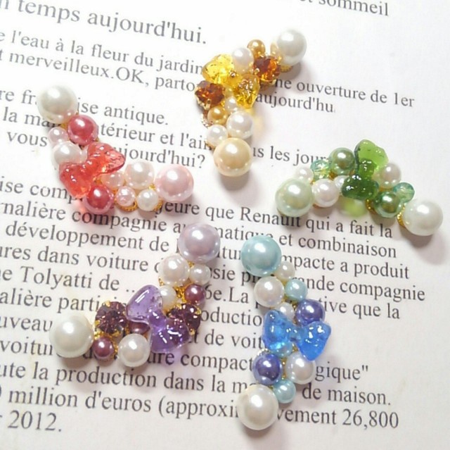 パールとリボンのイヤーカフ