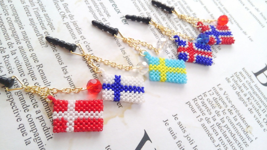 【再販】北欧国旗イヤホンジャックアクセサリー