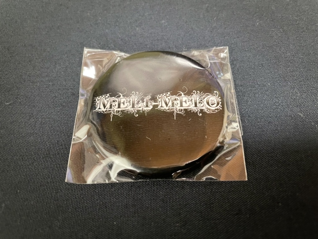 缶バッジ MELI-MELO ロゴ