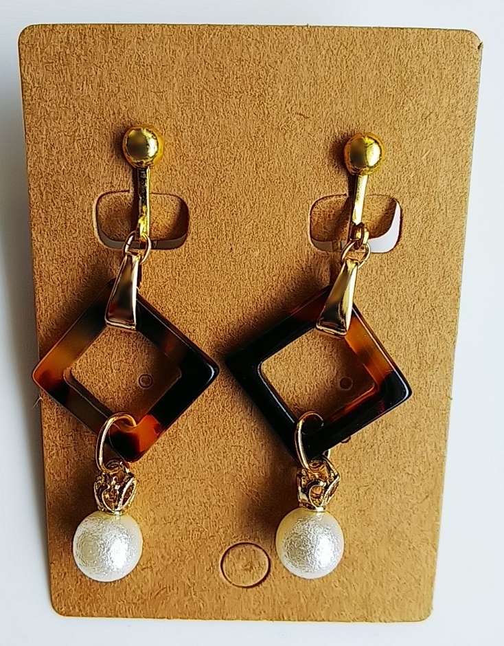 べっ甲風スクエア