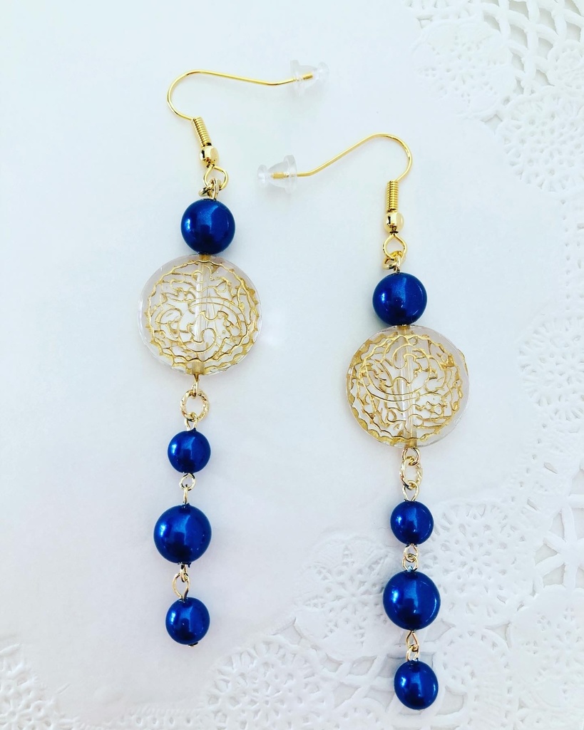 再販ナシ1点もの【短歌《青の真珠》釣針ピアスB】