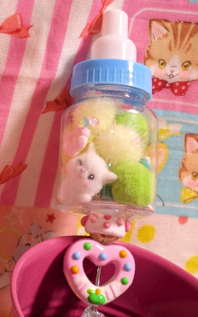 ギュウギュウぬっこ哺乳瓶ボールペン