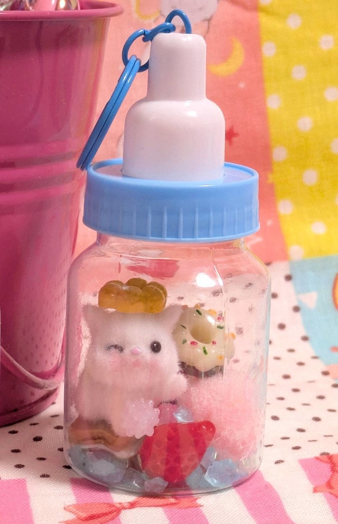 もぐもぐヌッコ哺乳瓶キーホルダー