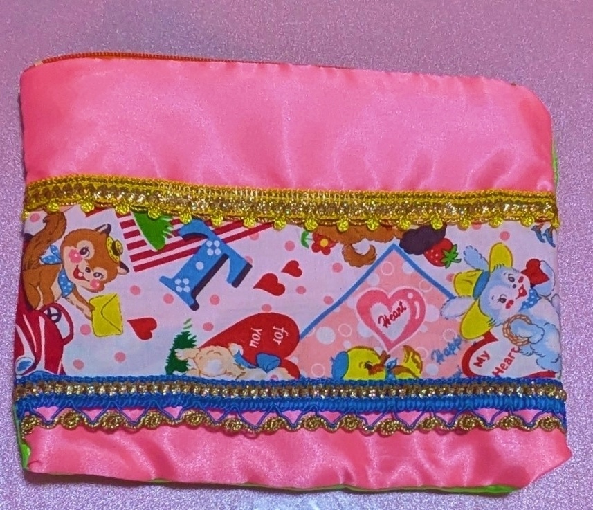 おめかしポーチ(ピンク×きーみどり)