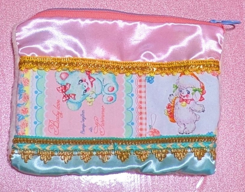 おめかしポーチ(ふわふわマカロン)