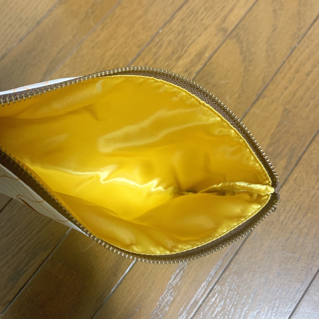 【11/3頒布】くまうさポーチ