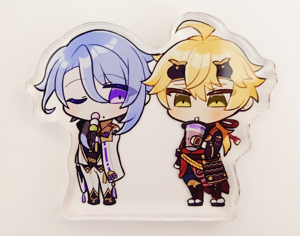 自立アクリルスタンド