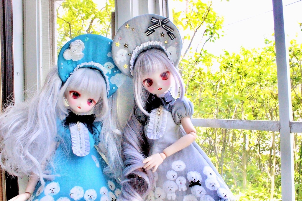 ■KUMAKOちゃん&MDDさん(40cmドール)用わんわんわんこのワンピースセット(朝のひばり(水色))