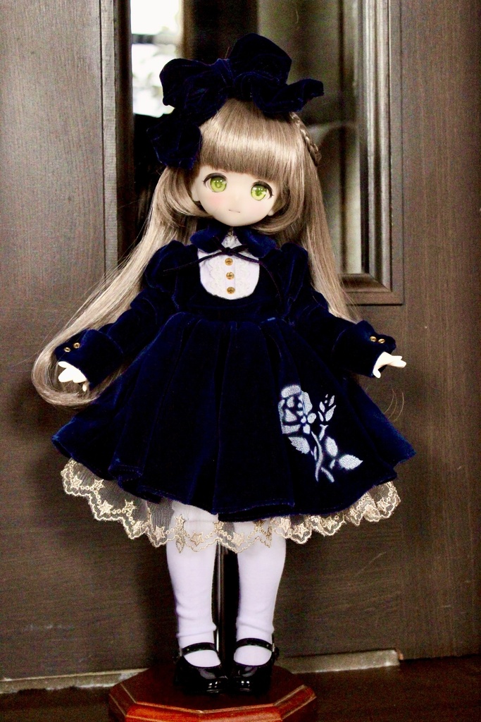 ■KUMAKOちゃん&MDDさん(40cmドール)用 ベルベットドレスセット(ネイビー