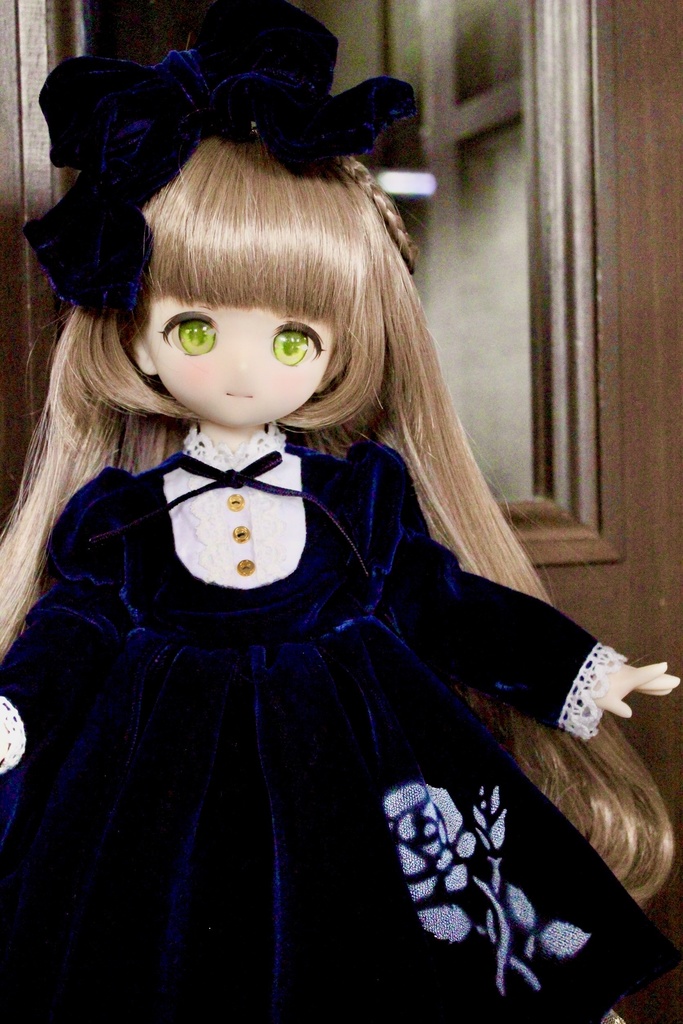 ■KUMAKOちゃん&MDDさん(40cmドール)用 ベルベットドレスセット(ネイビー