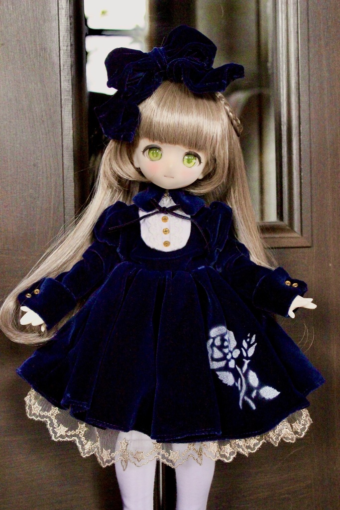 ■KUMAKOちゃん&MDDさん(40cmドール)用 ベルベットドレスセット(ネイビー