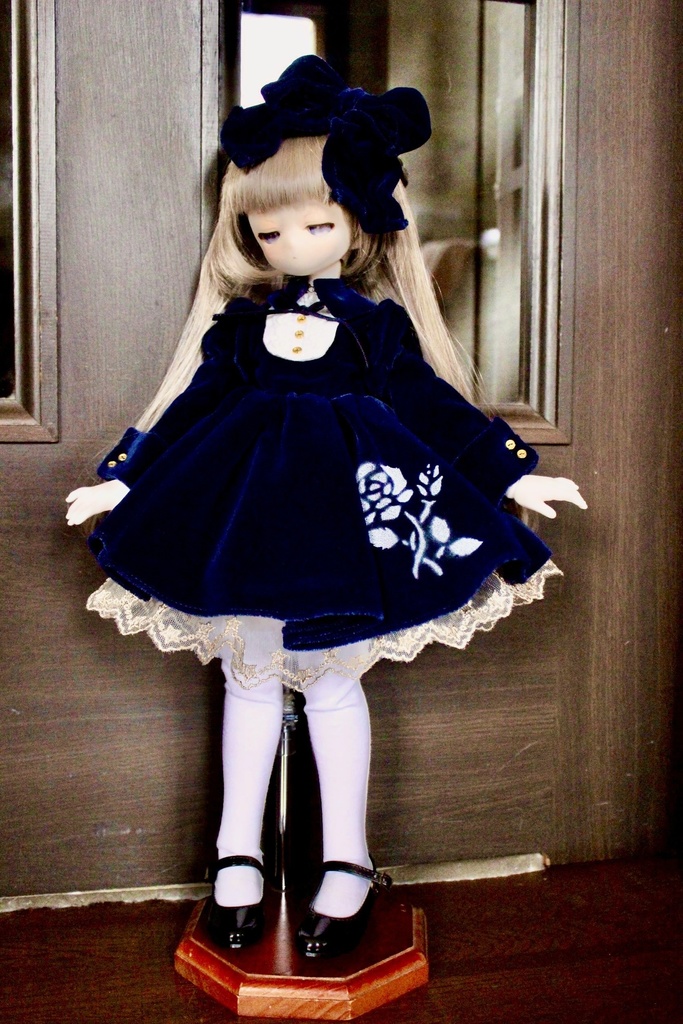 ■KUMAKOちゃん&MDDさん(40cmドール)用 ベルベットドレスセット(ネイビー