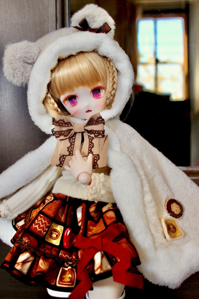 ■KUMAKOちゃん&MDDさん(40cmドール)用のくまマント(カフェモカ)