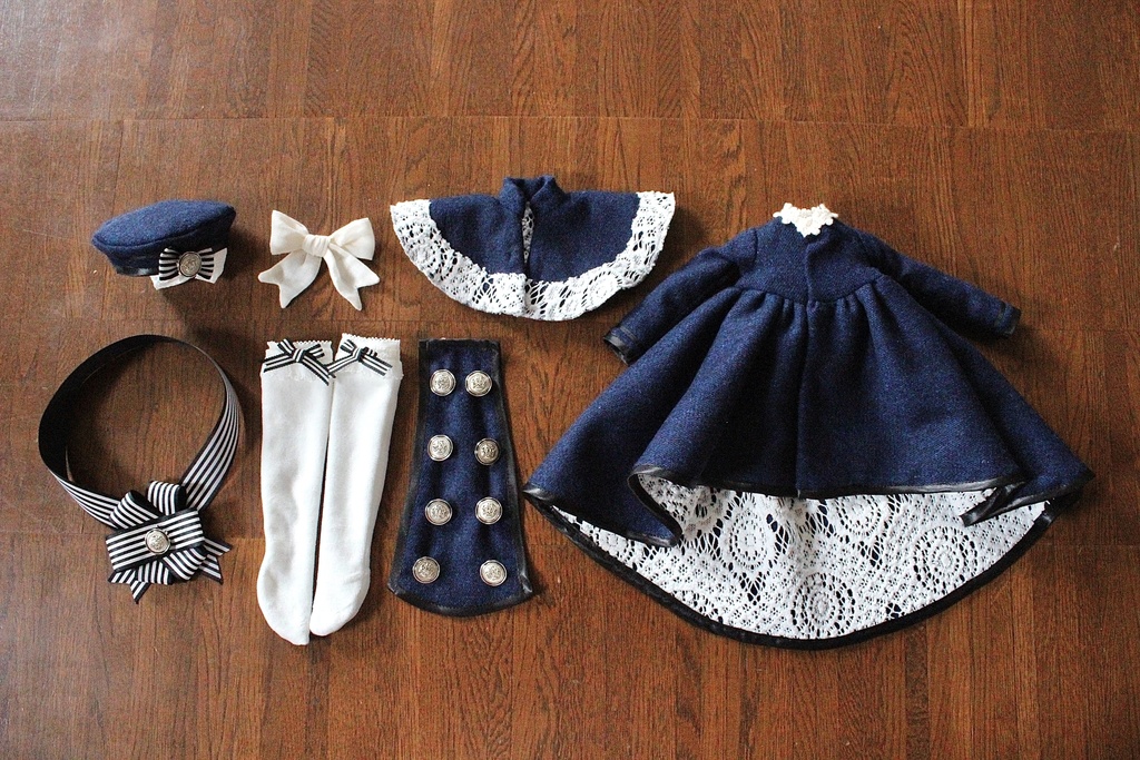 ■ダブルボタンのトレーンコートドレスのセット(KUMAKOちゃん、MDDさんジャストサイズ)冬の青薔薇