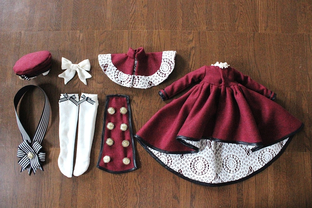 ■ダブルボタンのトレーンコートドレスのセット(KUMAKOちゃん、MDDさんジャストサイズ)冬の赤薔薇