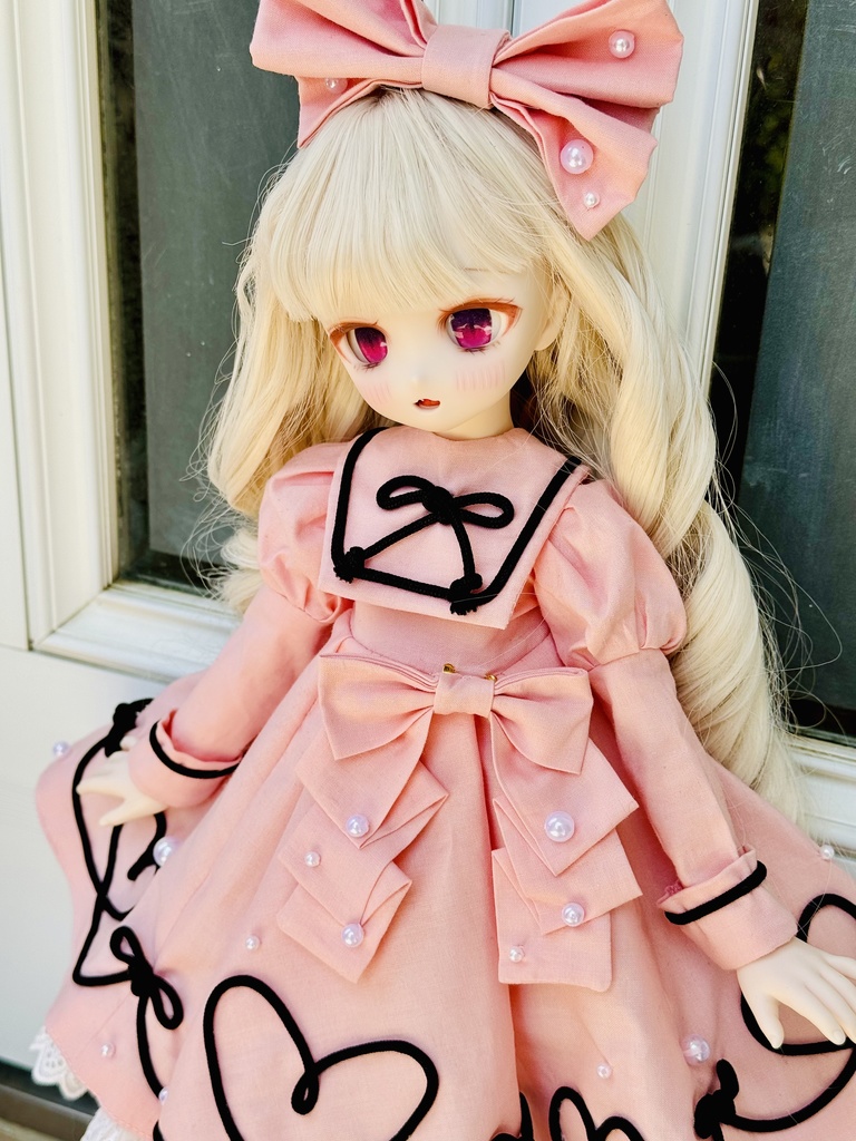 ■ (ワンオフ)MDDさん&KUMAKOちゃん(40cmドール)用ハート&リボンラインのワンピースセット(ピンク)