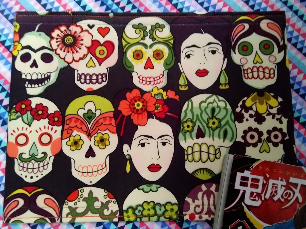 ブックカバー 少年コミックサイズ 【ガイコツ BR】