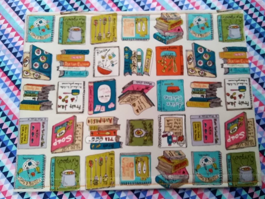 ブックカバー 新書サイズ 【本柄W】