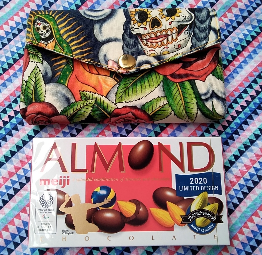 アモチョコケース　【Alexander 2009】　ポーチ