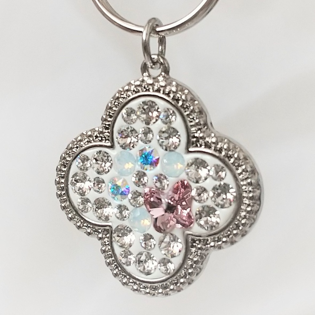 蝶と花のバッグチャーム