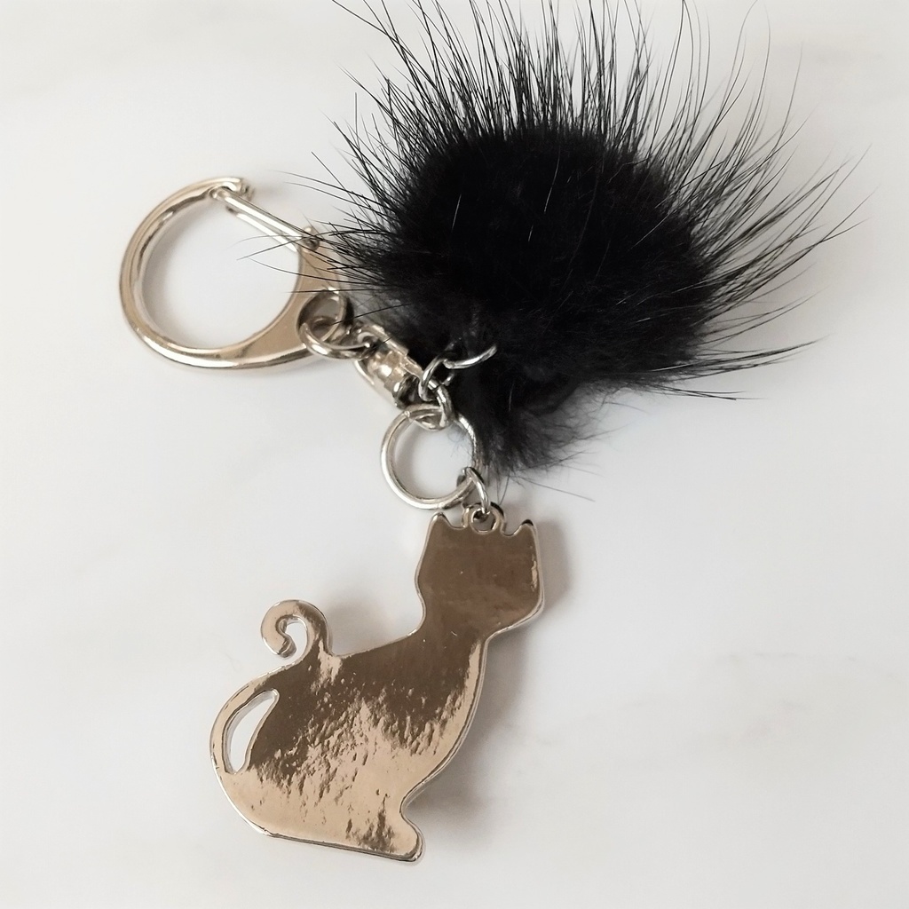 猫のキーホルダー