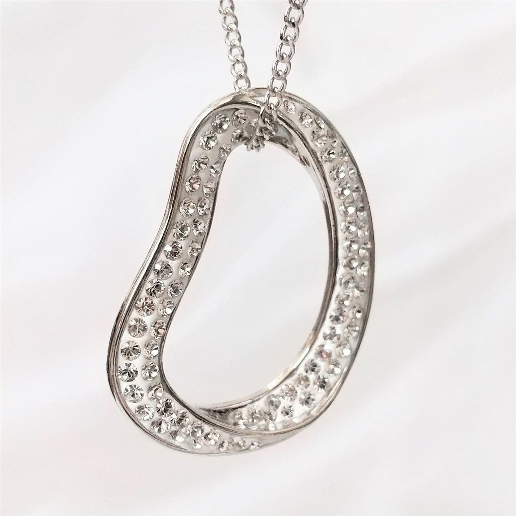 メビウスネックレス