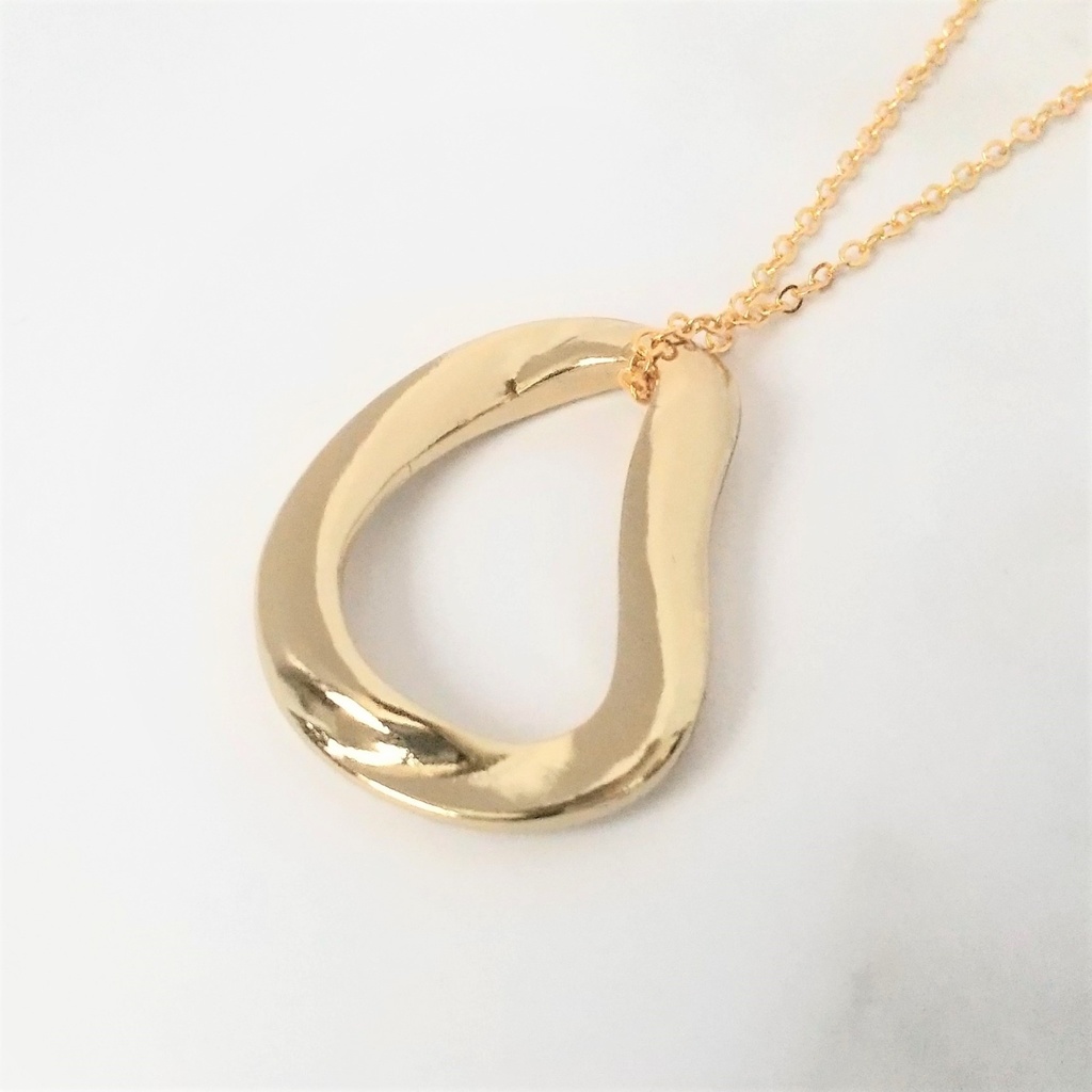 メビウスネックレス