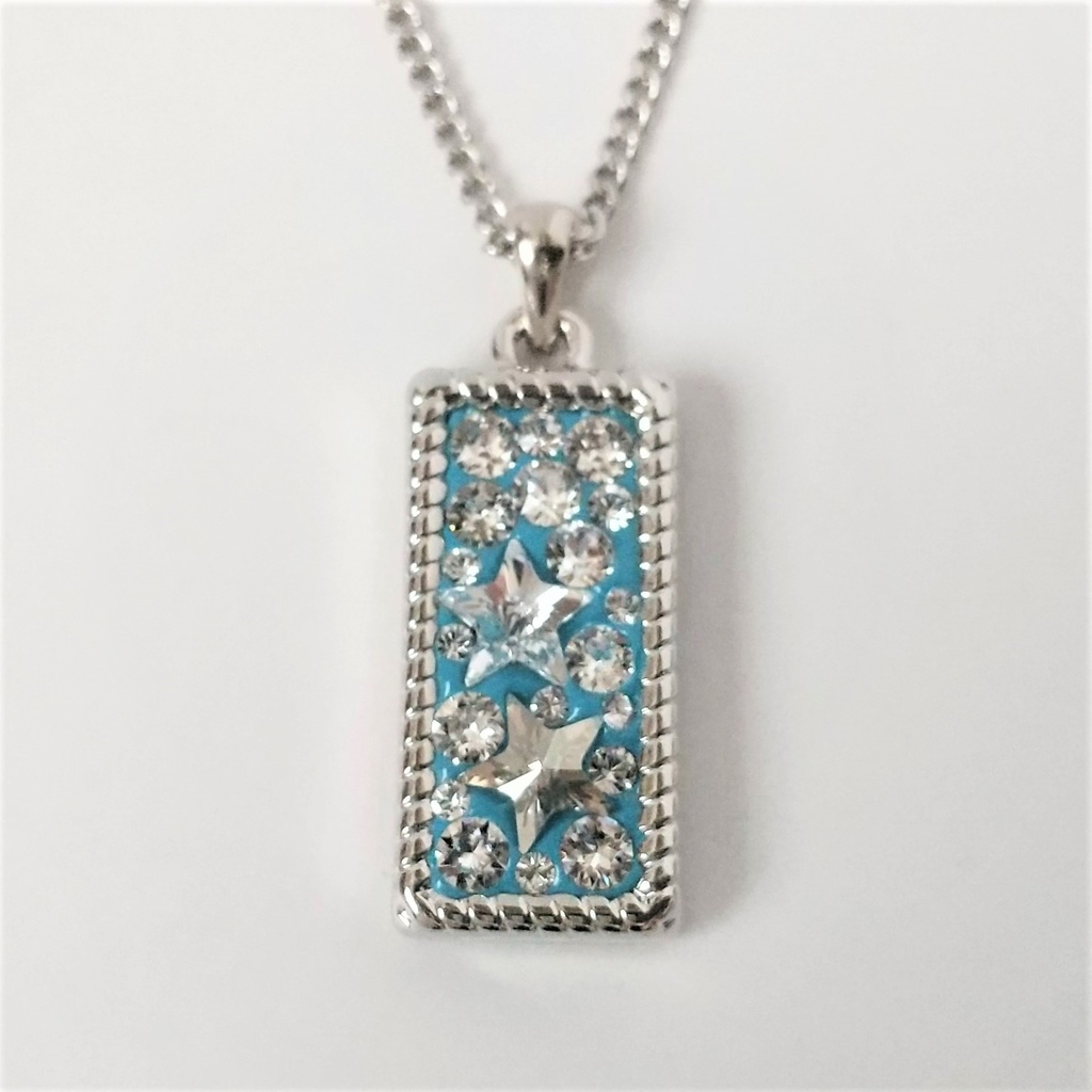 スクエアネックレス