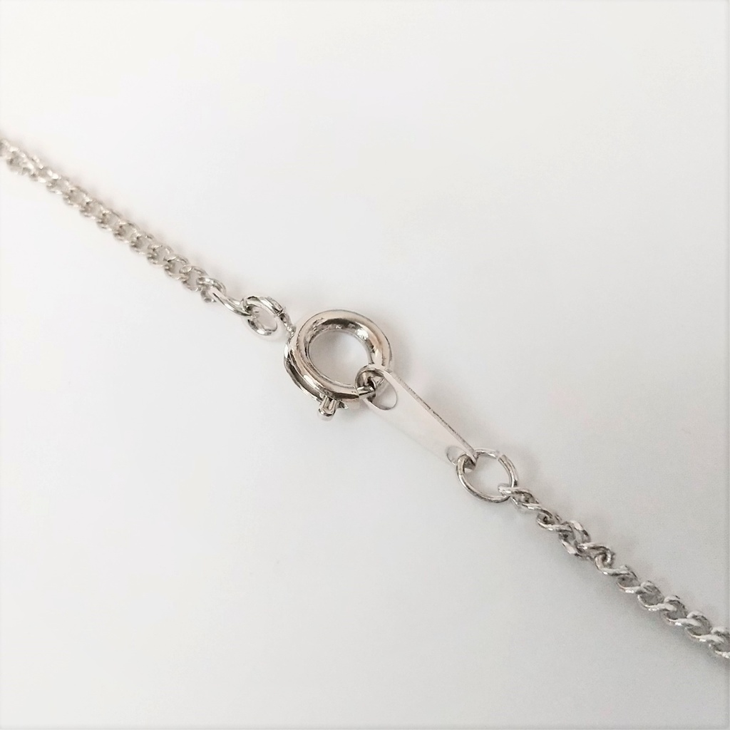 スクエアネックレス