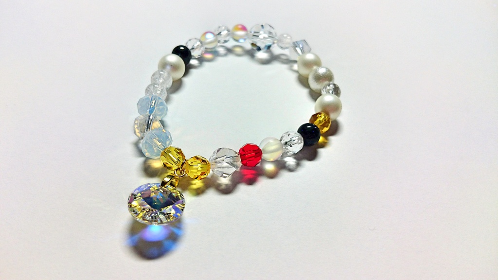 白鶴は淡雪のように舞い踊る