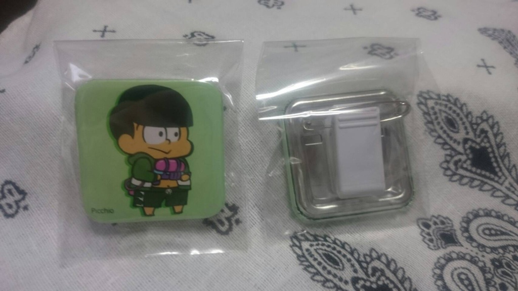 おそ松さん 水着 缶バッジ