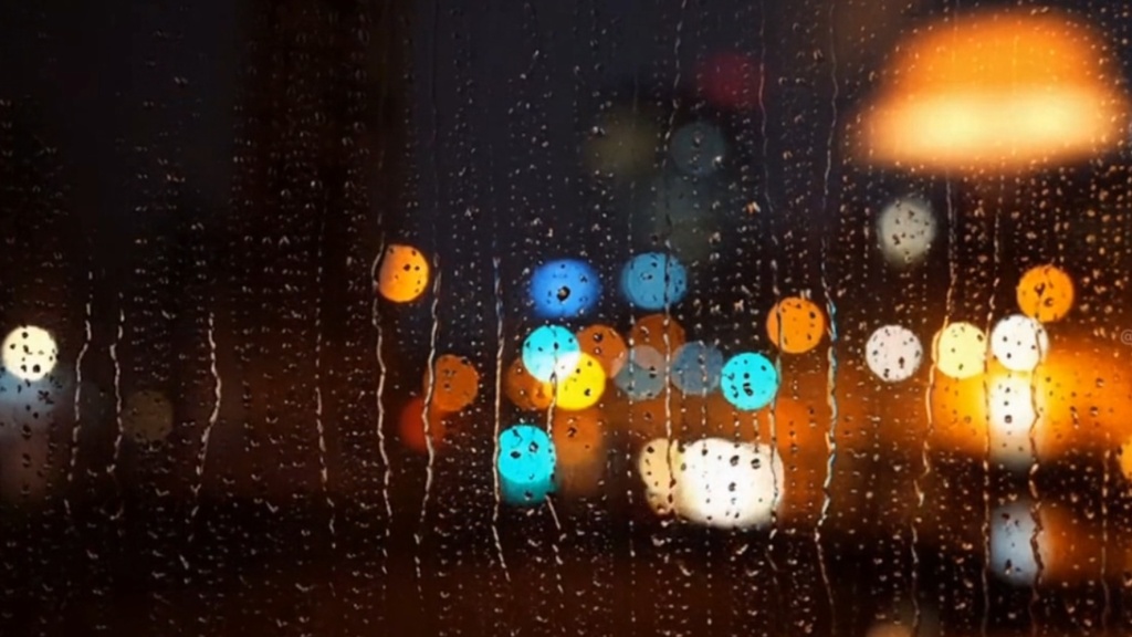 【4K動く壁紙】雨の降る窓辺と都会の夜景 (PC/スマホ用ループ素材) / Rainy Window Night Loop