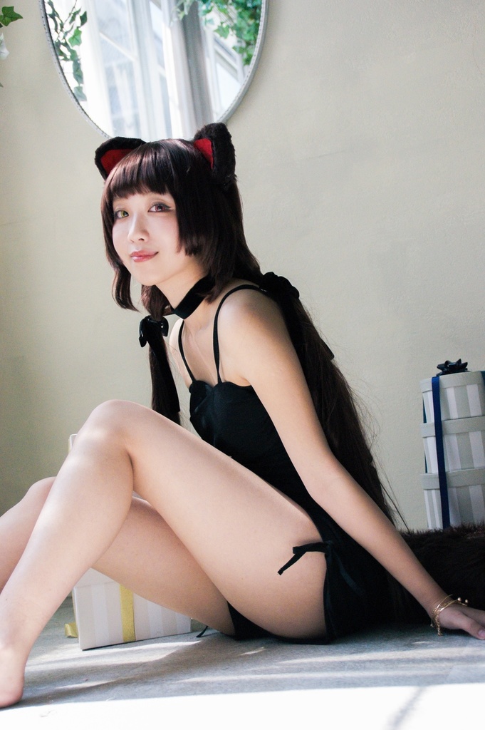 【写真集3冊+ポストカード7種セット】【戌亥とこ写真集・ポストカード】