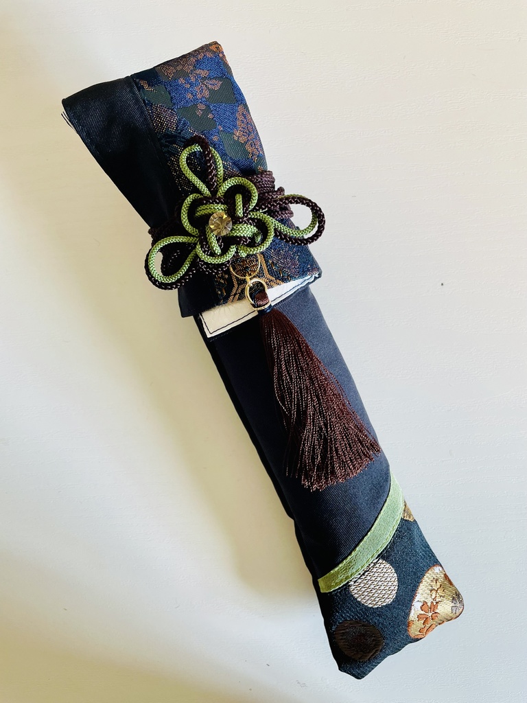 懐刀風ペンラケース　南海太郎朝尊