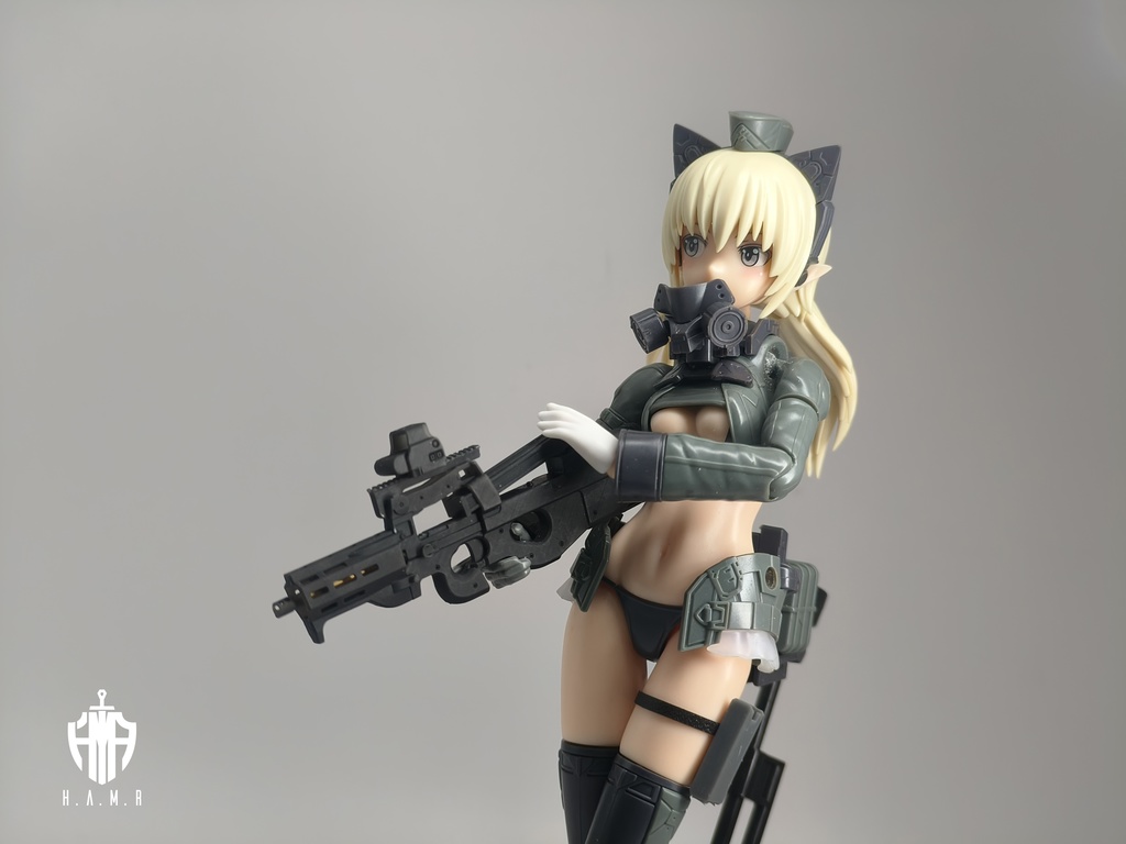 URK - P90 1/12 WEAPON